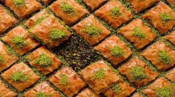 Baklava Nasıl Yapılır? Baklava Nasıl Yapılır?