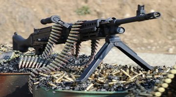 Makineli Tüfek Nasıl Çalışır?